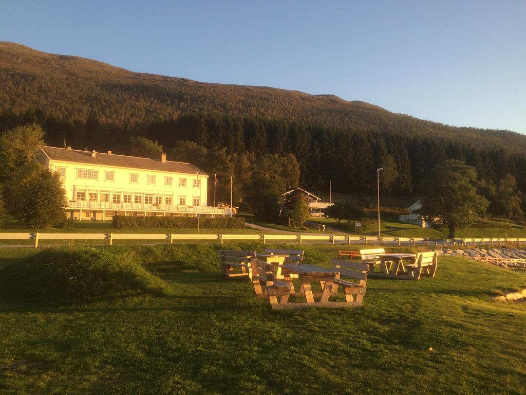 Eidsvag Fjordhotell Buitenkant foto